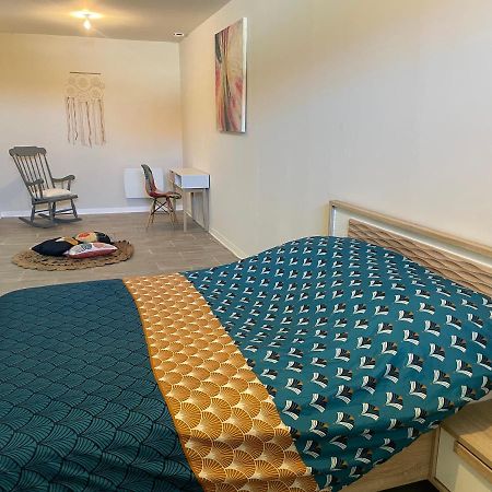 Appartement Saint Juery Arthes Exteriör bild
